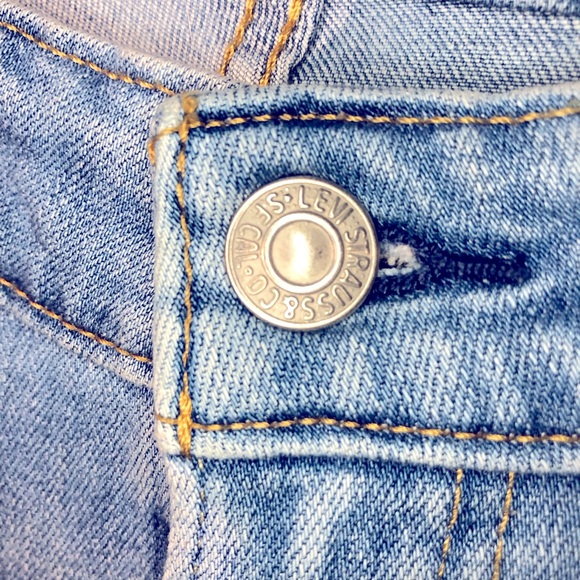 Levis Strauss 726 high waisted flare light wash distressed jean size 31 - Picture 3 of 10